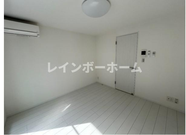 ＭＱｕａｒｔｏ柏　仲介手数料（賃料の1.10ヵ月）の50％OFF対象物件！の居間・リビング