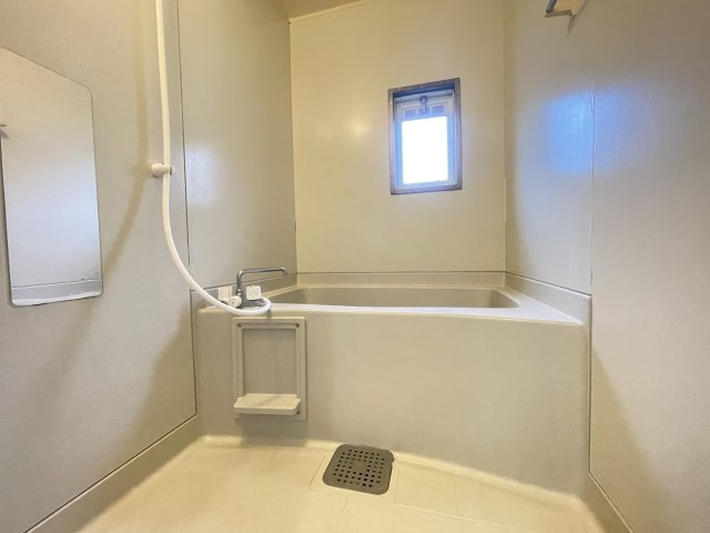寝屋川市高柳２丁目の賃貸マンションの浴室