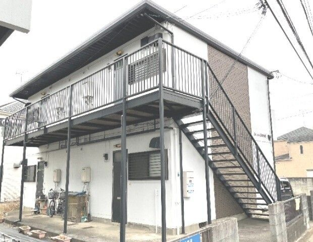 クロノス五香南　B棟の外観