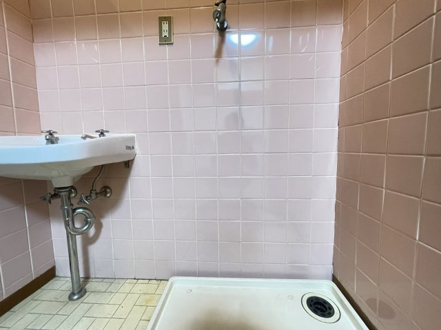 寝屋川市北大利町の賃貸マンションの設備