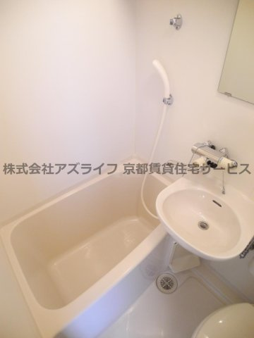 カーサ・デ・下鴨の浴室