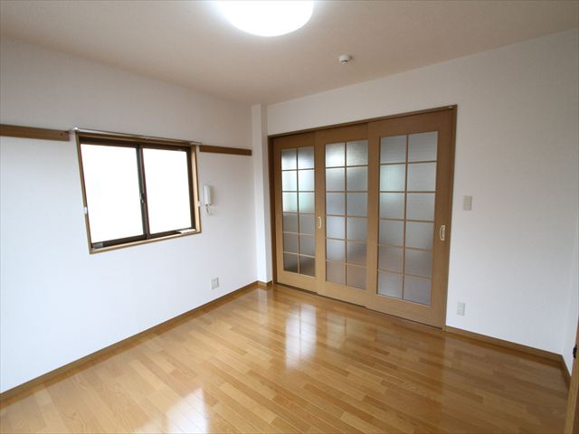 フォーレスト三宿　南東角部屋　最上階　全室南向きの内装