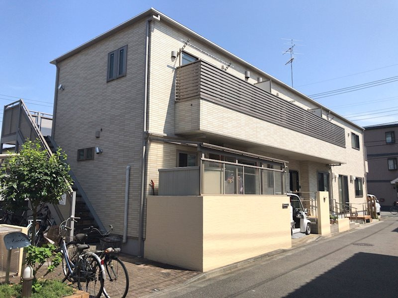 アイオーラＡ棟の外観