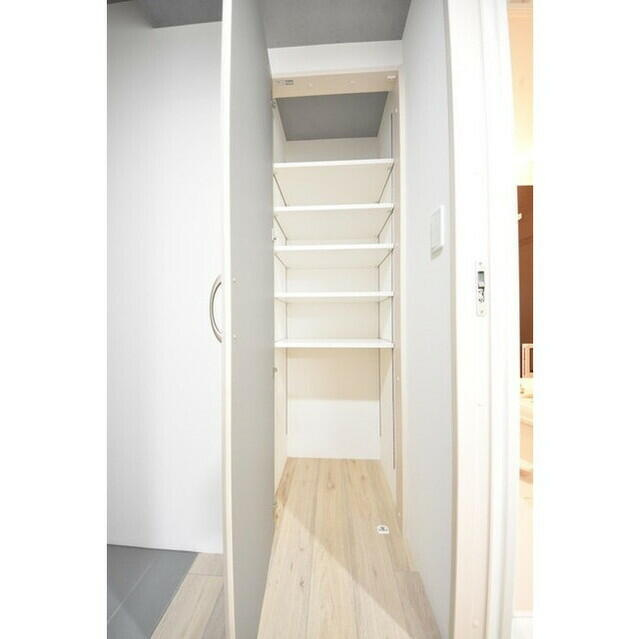 ＣＡＳＡ　ＬＵＣＥ(カーサルーチェ)の収納