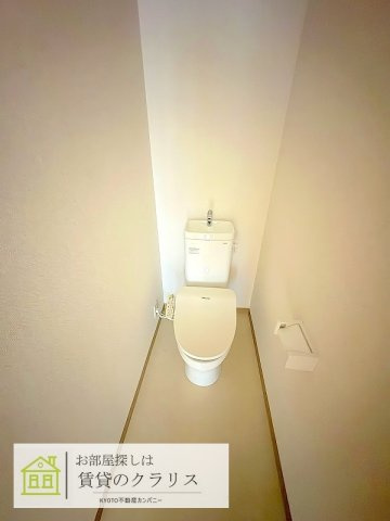 下京区諏訪開町（リノベ）貸家のトイレ