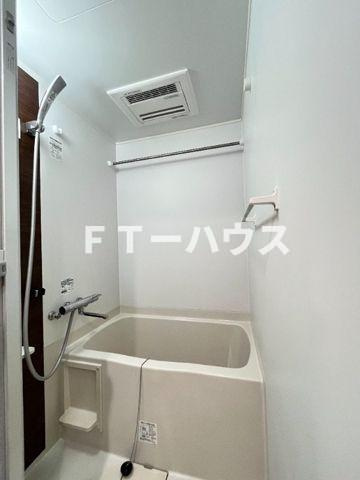 レジディア西船橋の浴室