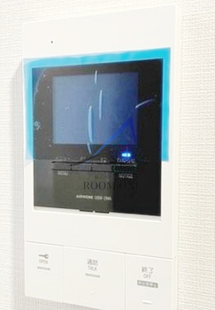 ブリスコートのセキュリティ|モニター付インターホンです。