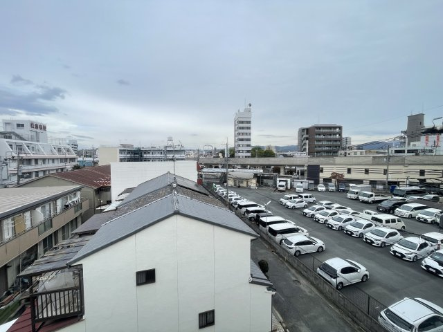 寝屋川市八坂町の賃貸マンション