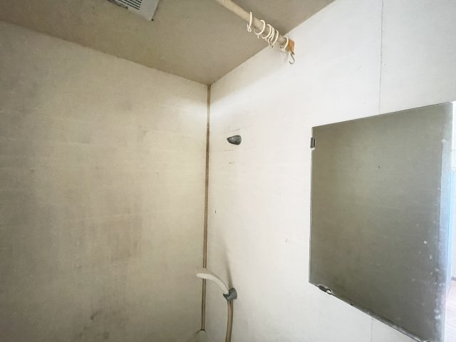 寝屋川市八坂町の賃貸マンションの洗面所