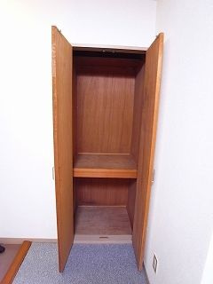 高津マンションの収納
