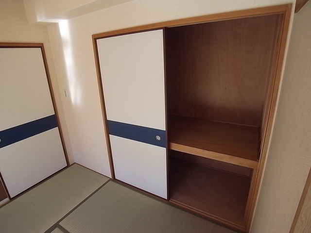 井本マンションの収納