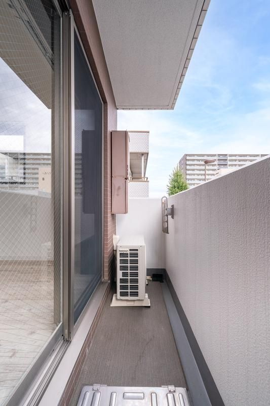 Ｒｉｓｉｎｇ　ｐｌａｃｅ板橋のバルコニー