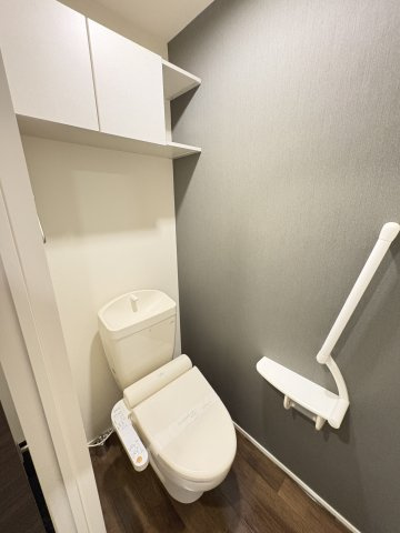 ヴェラビスタのトイレ|写真は同建物の別部屋を参考に掲載しております。