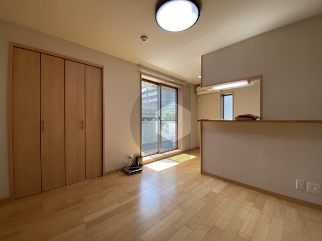 東大阪市小阪２丁目のハイツの居間・リビング
