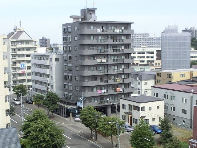 中の島コンパウンド