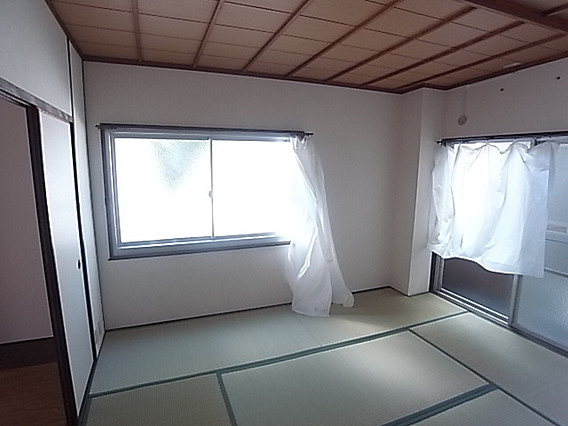 グランディア護国神社前の和室