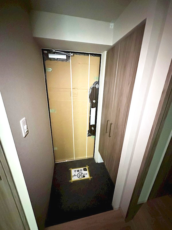 神戸市中央区生田町１丁目の賃貸マンションの玄関