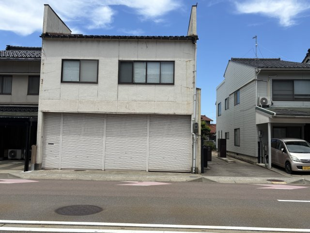 金沢市森山の外観