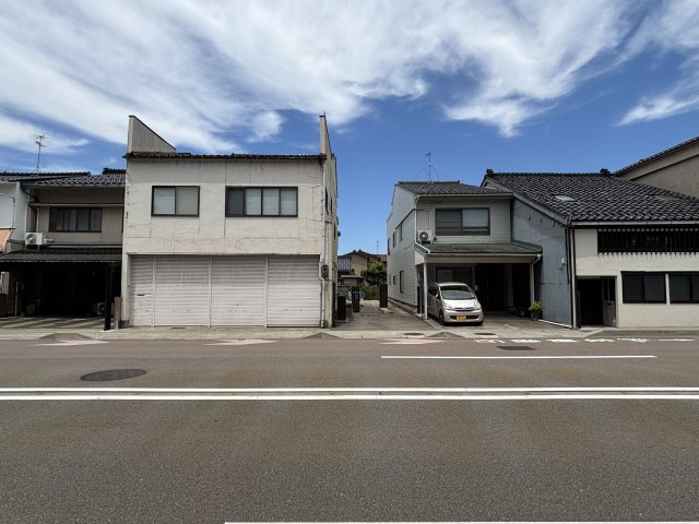 金沢市森山の外観