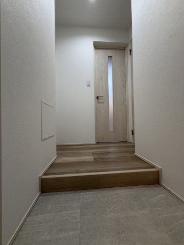 フジパレス帝塚山Ⅱ番館の玄関