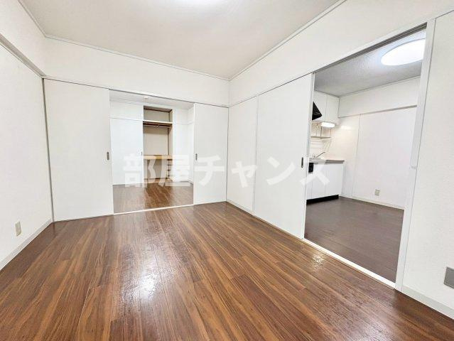 新丸の内ビルの内装