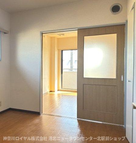 【居間・リビング】
