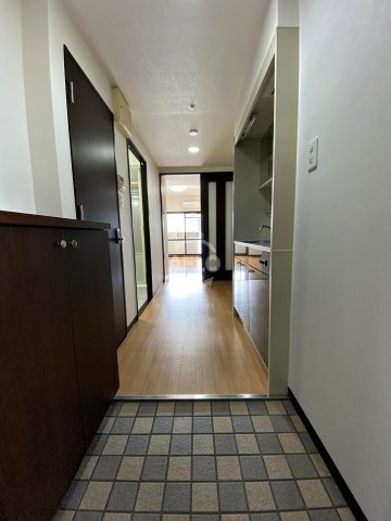 ローズコーポ本町の玄関|ローズコーポ本町　玄関