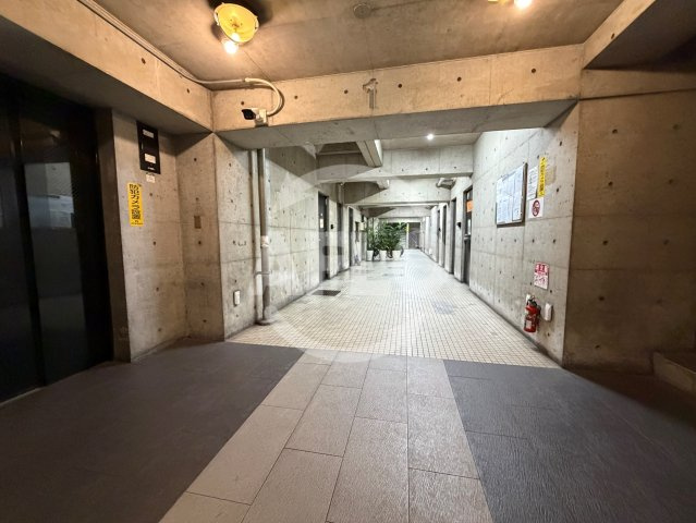 グランドメゾン西心斎橋のロビー|グランンドメゾン西心斎橋　ロビー