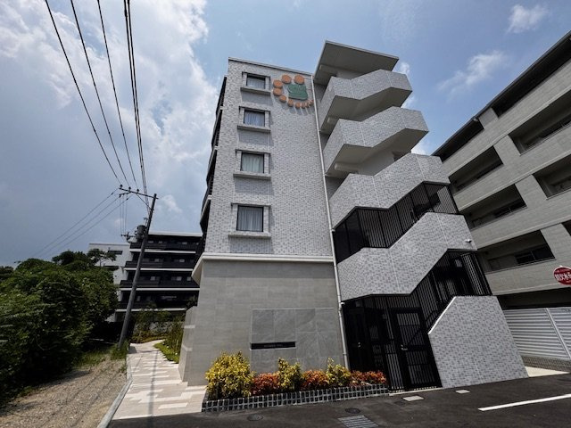 スプランディッド茨木天王の外観