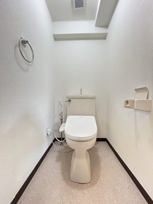 【トイレ】 | エクセル立川 | 清潔感のあるトイレです