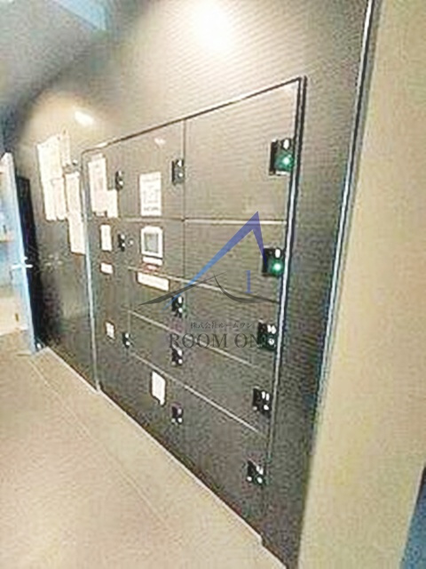 ＡＸＡＳ　ＨＹ’ｓ板橋区役所前