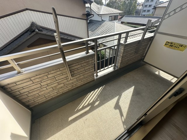グローリ栄町のバルコニー