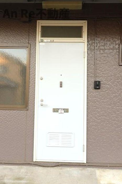 カーサーサカシタの玄関