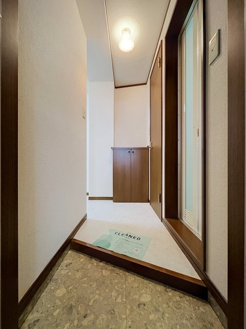 ドリームズの玄関