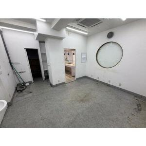 大阪市中央区玉造２丁目の店舗一部の内装
