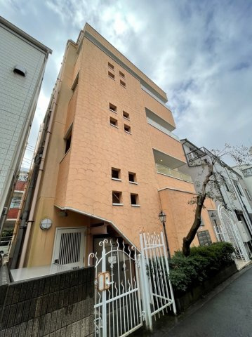 プライマル白山の外観