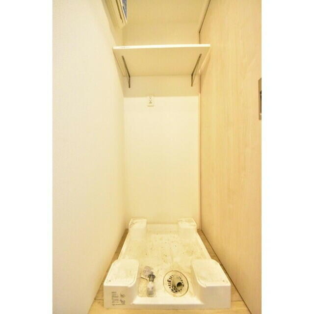 ＣＡＳＡ　ＰＩＡＺＺＡ　新宿中落合(カーサピアッツァシンジュクナカオチアイ)の洗面所