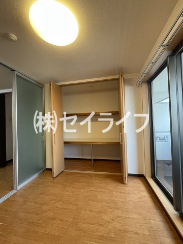 セーズコート高井田の収納