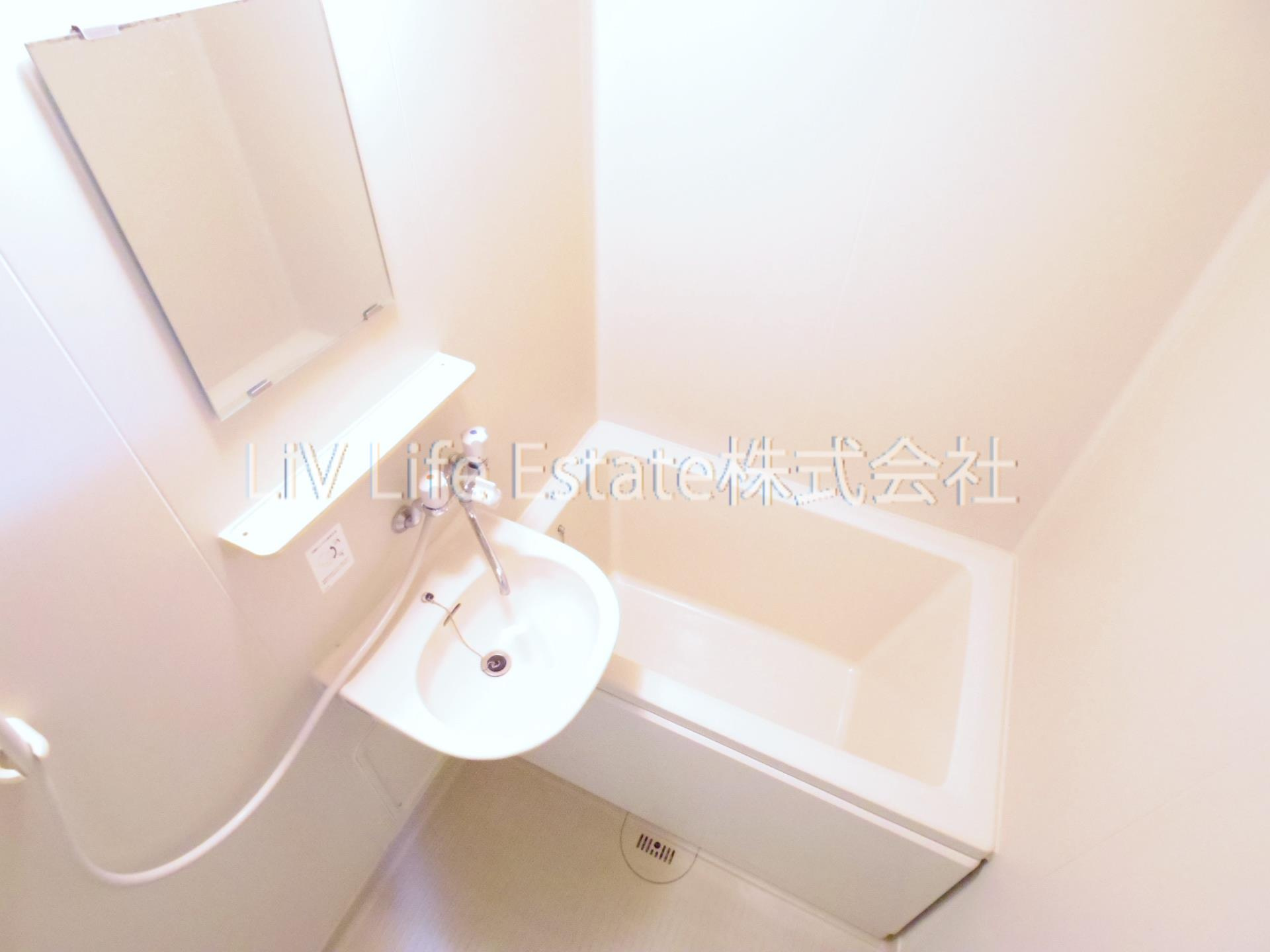 シュマン東村山の浴室