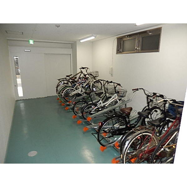 エスパシオ・コモド大阪新町のその他