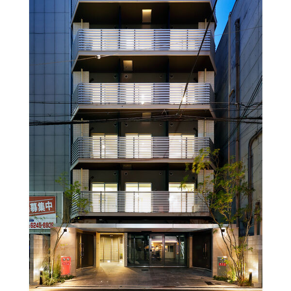 ネクストステージ本町の外観
