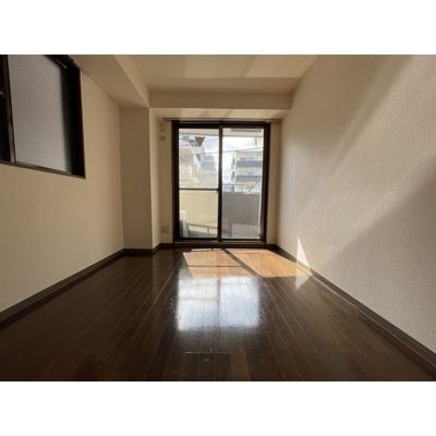 【居間・リビング】 | 富士ビル | 洋室