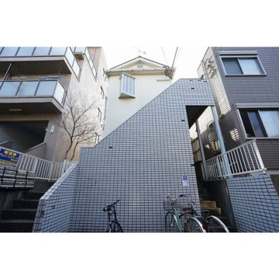 【エントランス】 | ソレイユみなづき | 建物の内部です