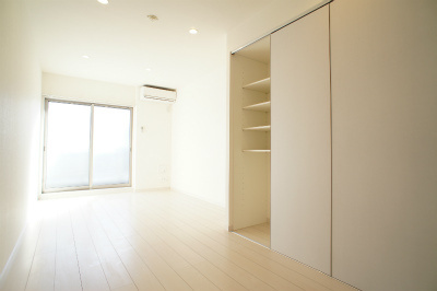 リブリ・INOUEの寝室|落ち着いて過ごせるお部屋なので、寝室にいかがでしょうか