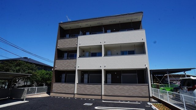 エムズ　サニーガーデンⅩⅧの外観|きれいな外観です