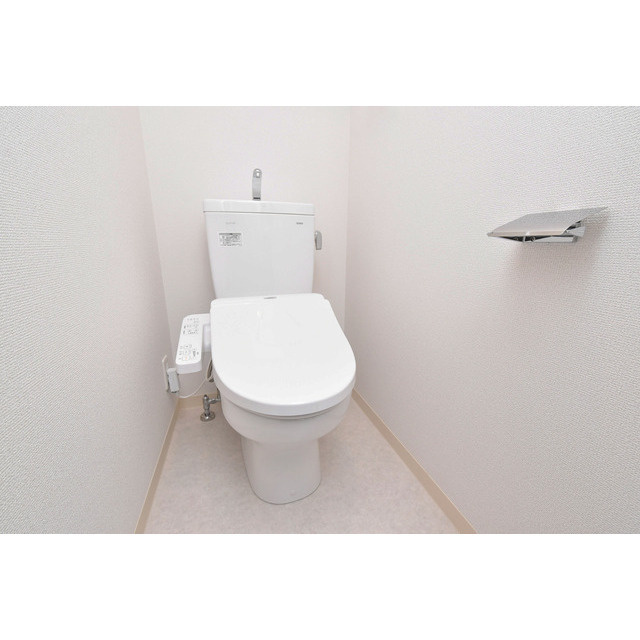 エステムコート大阪WESTⅡのトイレ|シンプルで使いやすいトイレです