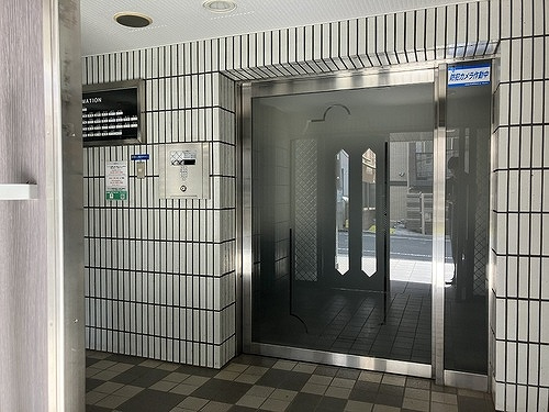 ライオンズマンション荻窪館のエントランス|エントランスです