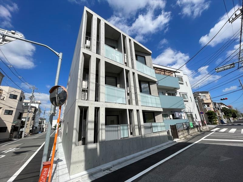 フリューゲル綾瀬の外観|おしゃれな外観です