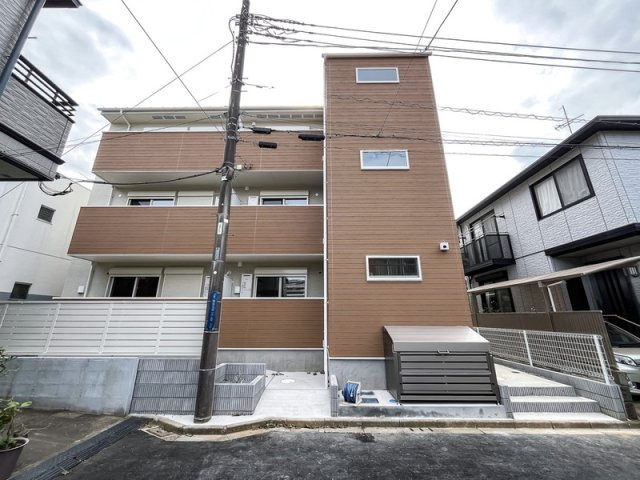 サンピア幕張本郷の外観|落ち着いた雰囲気の外観です