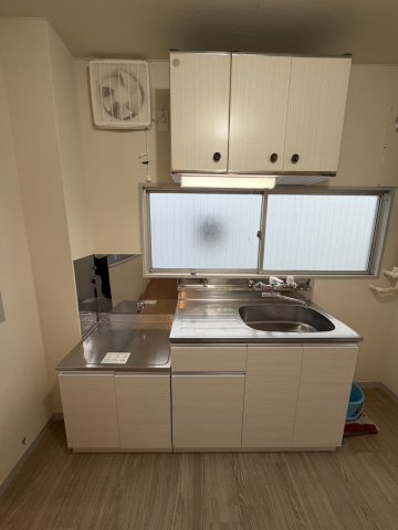 江東区森下２丁目の賃貸マンションのキッチン|コンパクトなキッチンで掃除もラクラク